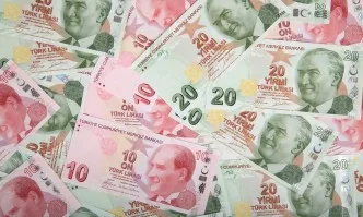 Турската лира повлече и еврото