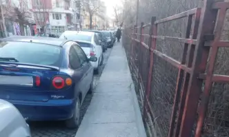 От Фейсбук профила на Росен ДимитровНа път за работа често