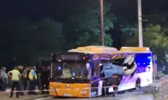 Погребаха д-р Иса Али - жертвата на колата-торпедо, врязла се в автобус в София