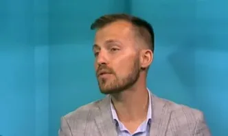 Митев обясни че Радев не бил неговият президент и съжалявал