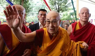 Далай Лама пусна сингъл към дебютния си албум (ВИДЕО)