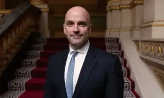 Той ще встъпи в длъжност през август 2024 г Натаниъл Копси