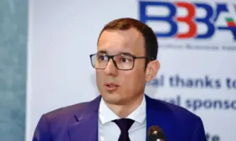 Освен синя и зелена в центъра ще правят и червена