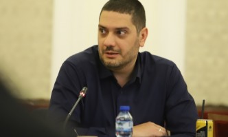 Христо Гаджев: Позицията на правителството на Кирил Петков е като лешояд над украинското страдание