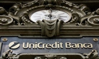 Италианската банка UniCredit провежда спешен преглед на руския си бизнес