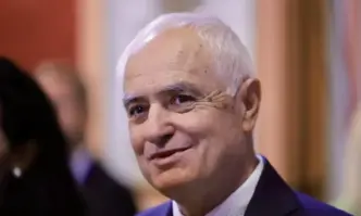 Възможно е за някои категории държавни служители заети в сферата