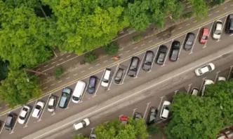 Бизнесът излиза на голям протест срещу реорганизацията на движението в