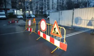 Още в първия ден от затварянето на участъка от локалното