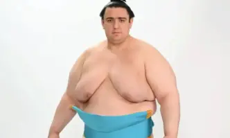 Българинът Даниел Иванов Аоияма който достигна до третия най висш ранг в