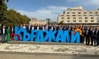 Сядайте да пишете с какво е необходимо да ви подкрепи