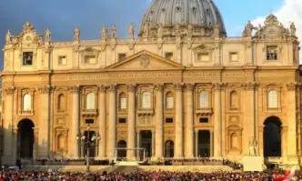 И Ватиканът осъди накърняването на демокрацията заради нападението на Тръмп