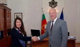 Транспортният министър запозна американския посланик с концесията на Летище София