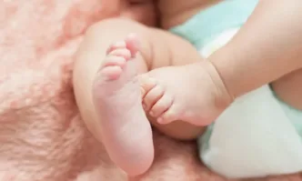 Малък гигант: Бебе с впечатляващи размери се роди в Майчин дом