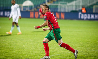 Тодор Неделев поискал да гледа мача с Грузия