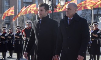 Историческите въпроси ще бъдат на заден план пише Vesti mk след