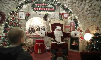 Дядо Коледа раздаде над 7,5 млрд. подаръци и се прибра вкъщи