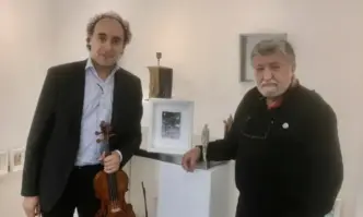 Световноизвестният български цигулар Марио Хосен който е за няколко дни