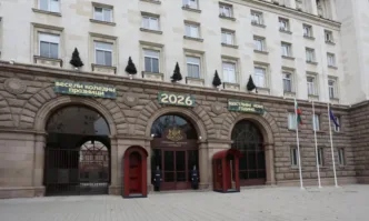 За днес са насрочени разговори между държавния глава и представители