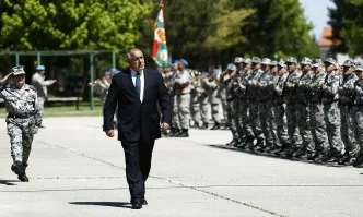 Борисов: Държавата ще подпомага висшето военновъздушно училище в Долна Митрополия