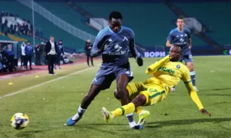 От Лудогорец застанаха зад своя футболист Бърнард Текпетей който стана