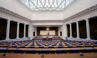 ГЕРБ и ВМРО преговарят за референдум