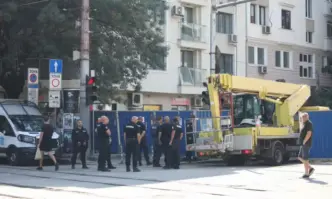 Да бъде спрян и да се преразгледа проектът за ремонт