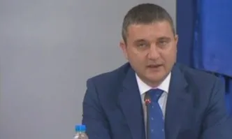 Горанов: Божков цели да дискредитира правителството