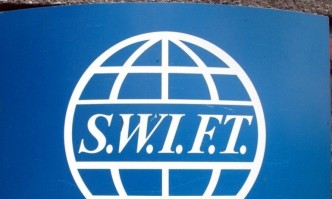 ЕС изключи седем руски банки от глобалната мрежа SWIFT засилвайки