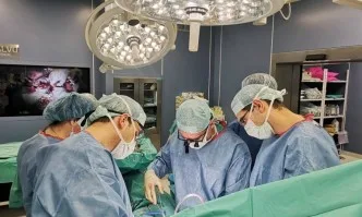 За първи път трансплантираха бял дроб от жив донор