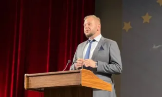 Младежката политика не е управление на демографска група тя е