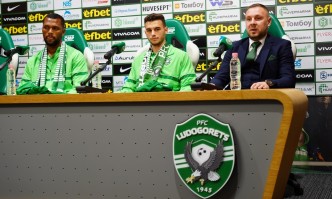 Румънецът представи последните две нови попълнение на отбора Тиаго