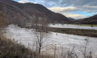 МОСВ: Възможни наводнения на реките Искър, Марица и Места