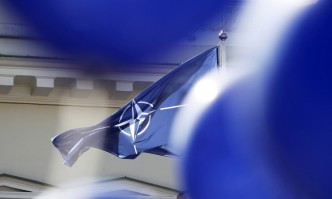 НАТО и ООН се събраха на извънредни заседания заради нападенията над Украйна