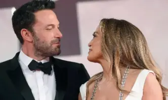 Дженифър Лопес и Бен Афлек се концертират върху доброто на