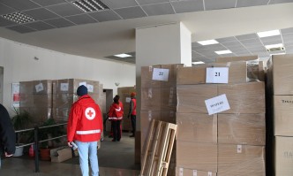 Над 45 000 лекарствени продукта и медицински консумативи от спешна