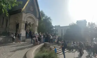 В петък Руската църква ще бъде отворена а първата служба