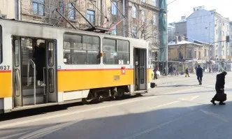Предпазни мерки: Без продажба на билети в транспорта на София
