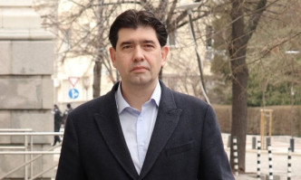 Иван Таков: БСП да преосмисли участието си в коалиция с партньори като Кирил Петков