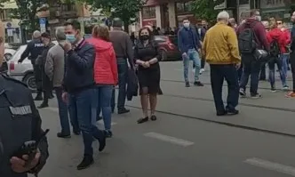 Протест пред НАП иска оставката на Спецов (ОБНОВЕНА)