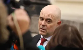 Националната следствена служба НСлС разследва кабинета Петков Това заяви по