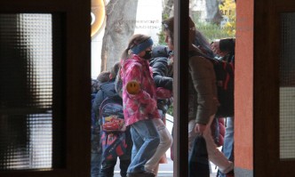 Зелен сертификат имат близо 30 000 ученици за последните 3