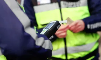 Шофьорът, хванат с близо 6 промила зад волана, е дал положителна проба и за кокаин