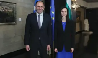 По покана на вицепремиера и министър на външните работи Мария