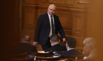 Свиленски: Няма да издигаме кандидат за председател на НС