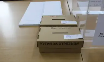 15 6 е избирателната активност към 13 часа Това сочат данните