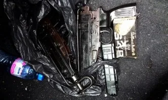 В Добрич: Обвиниха банда за търговия с незаконни оръжия