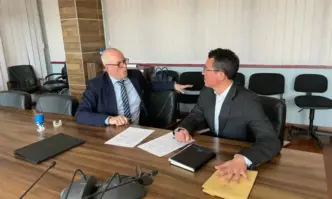 Все по загадъчно става в пътния сектор където всеки министър който