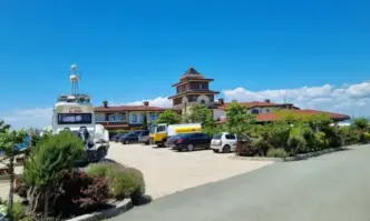 Почетният председател на ДПС Ахмед Доган не е собственик на