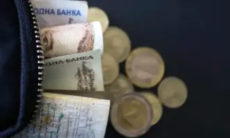 Депозитите на домакинствата от над 1 милион лева са се