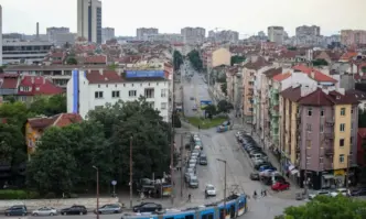 Източник 24 часа анализ на Петър Ганев Институт за пазарна